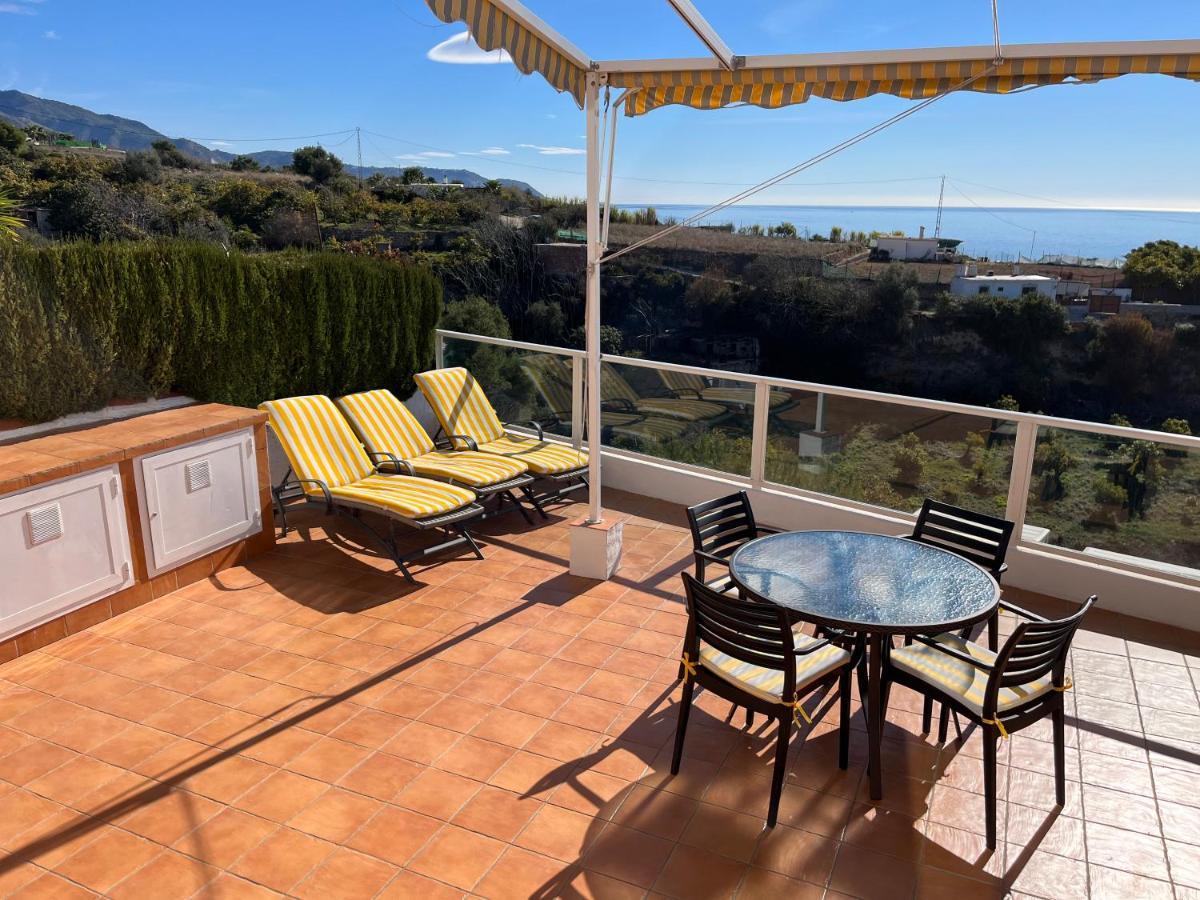 Delightful Burriana House With Magnificent Beach & Sea Views. نيرخا المظهر الخارجي الصورة