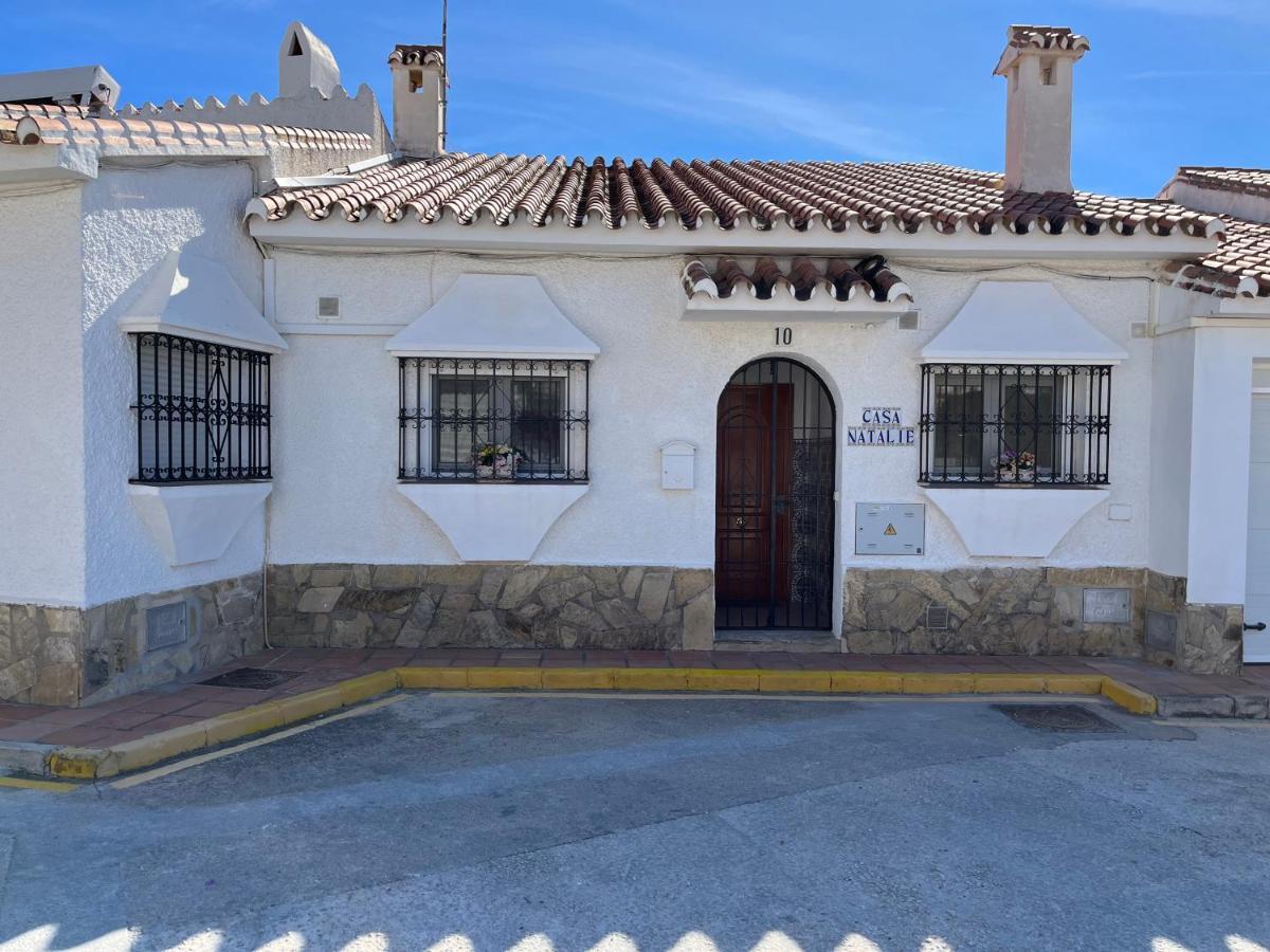 Delightful Burriana House With Magnificent Beach & Sea Views. نيرخا المظهر الخارجي الصورة